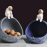 Modern Artcrafts Astronaut Sundries Storage Miniature Model Home Living Room Decoration Figurines Resin Ornaments Birthday Gifts