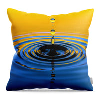 Drop Splash Impact Ripples Water Ripple Effect - Throw Pillow