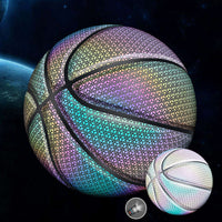 Spalvingas holografinis atspindintis krepšinio kamuolys iš PU odos, atsparus nusidėvėjimui naktinis žaidimas Gatvės švytintis krepšinis