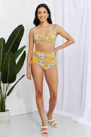 Marina West Swim Take A Dip Twist High-Rise Bikini en Mustardo