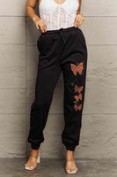 Pantalones deportivos de talla grande con estampado de mariposas de Simply Love