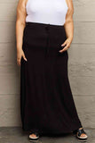 Kulturni kod za dan, široka suknja pune veličine u crnoj boji
