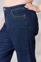 Judy Blue täissuuruses kõrge vöökohaga kärbitud laia säärega teksad