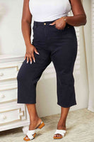 Judy Blue fuld størrelse højtaljede mavekontrolbeklædningsgenstand farvede brede beskåret jeans