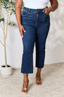 Повнорозмірні прямі джинси BAYEAS з необробленим подолом