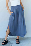 Maxi sukně Doublju Comfort Princess Full Size s vysokým pasem s lopatkovým lemem v Dusty Blue