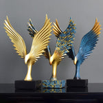 Abstrakta Eagle Spread Wings Guld- och blåfigurer Vardagsrum Fengshui Dekorationsfigurer Harts Hantverk Kontorsdekorationsprydnad