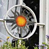 زخرفة الجدار الشمسي المعدنية المصنوعة يدويًا مع الزجاج لتزيين المنزل والحديقة في الهواء الطلق وتماثيل المنمنمات في الفناء