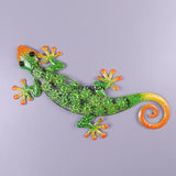 Ručně vyráběná kovová nástěnná dekorace z gekona pro zahradní sochy zvířat nebo dekorativní nástěnné sochy na zeď