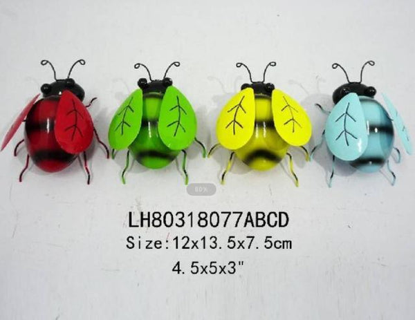 Handmade 4 Pcs Iron Ladybug Metal Wall Hanging Art Decorations Ornament for Home and Garden Outdoor Statues