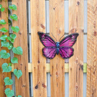 Decoració de paret de papallona de metall porpra feta a mà per a la decoració de la llar i el jardí Miniatures Estàtues i escultures d’exterior per a jardins