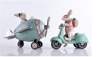 Paseos de coello creativos Avións pilotos de motocicletas Modelo en miniatura Accesorios de decoración do fogar Xoguetes para nenos Artesanía de decoración de cabeceira para nenos
