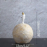 European Moden Figurine Travel Space Miniature Model Home Living Room Decoration Resin Sculpture Crafts Housewarming Gifts