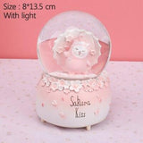 Figurina artesanal de Sakura Love Crystal Ball Music Box Figureta Model en miniatura per a la decoració de la llar Regals d'aniversari per a noies