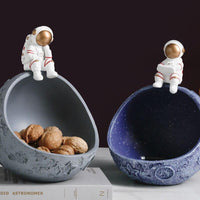 Moderne kunsthåndværk Astronaut Diverse Opbevaring Miniaturemodel Hjem Stue Dekoration Figurer Harpiks Ornamenter Fødselsdagsgaver